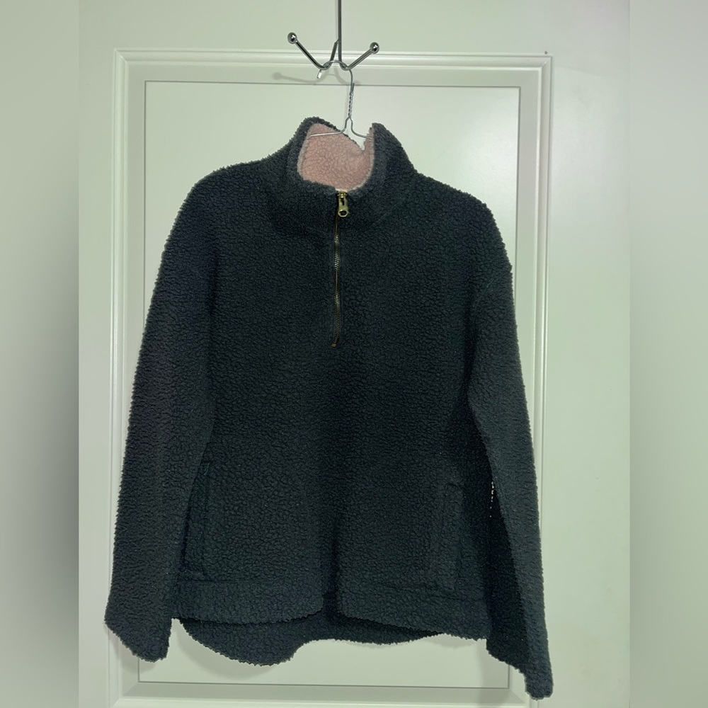 Old Navy Black Teddy Pull Over